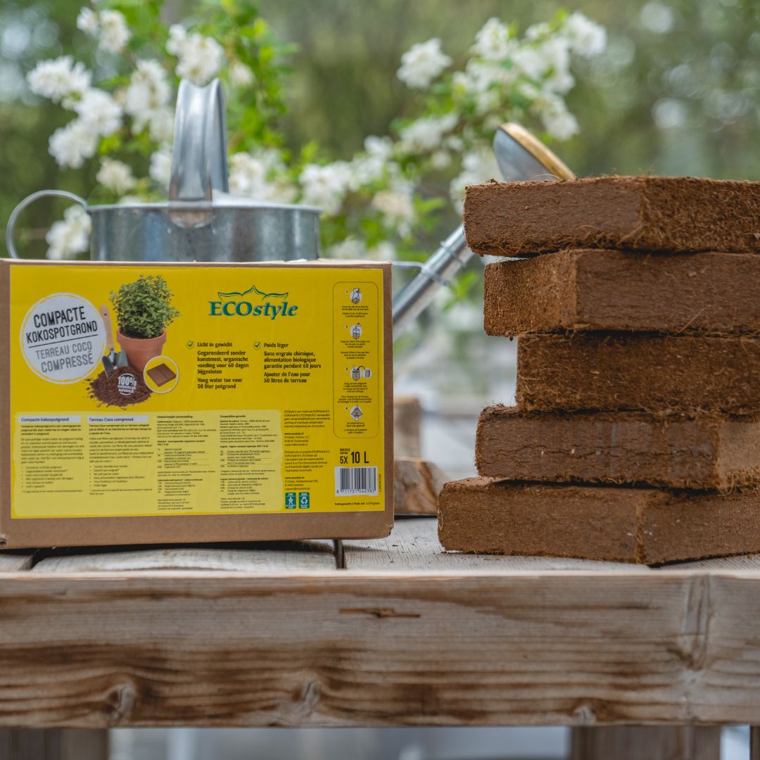 KOTARBAU® Natuurlijk & turfvrij kokosgrond Kokosstrooisel 2 x 650 g KOTARBAU® Natuurlijk & turfvrij kokosgrond Kokosstrooisel 2 x 650 g